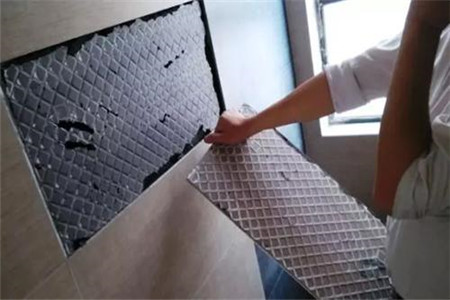 厨房墙砖掉了几块怎么补救呢(厨房墙面的瓷砖掉了一个怎么修) 厨房墙砖掉了几块怎么补救呢(厨房墙面的瓷砖掉了一个怎么修)