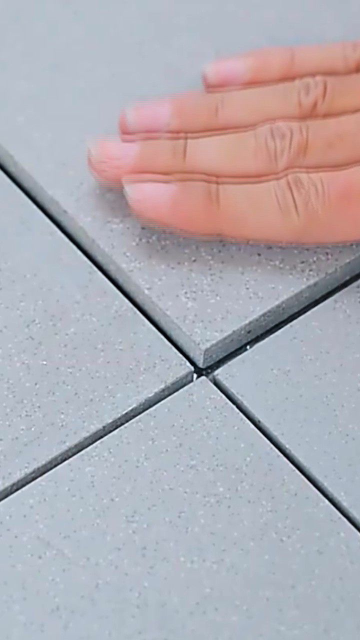 地砖空鼓怎么取下来瓷砖不坏(地砖空鼓用什么材料,怎么修复啊?)