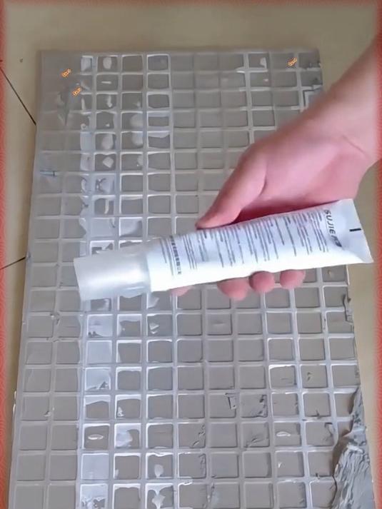 瓷砖脱落最简单修补方法视频教程(瓷砖脱落最简单修补方法视频教程大全)