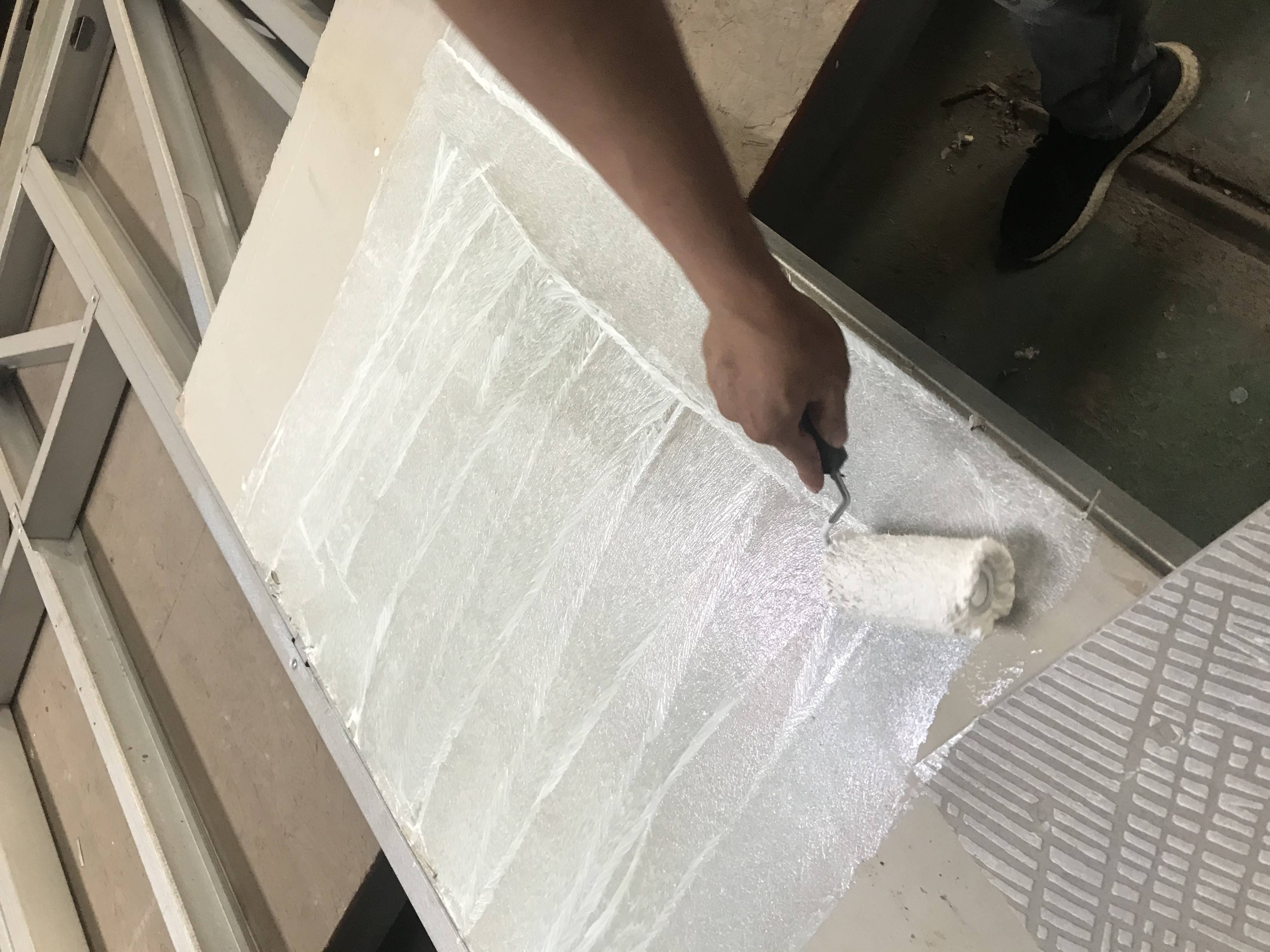 瓷砖空鼓打胶强力粘合剂是什么意思(瓷砖空鼓打胶强力粘合剂是什么意思啊)